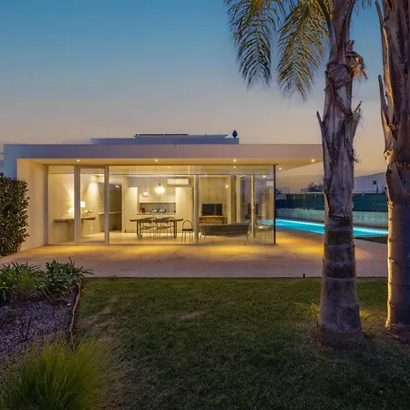 Platinum Villa *